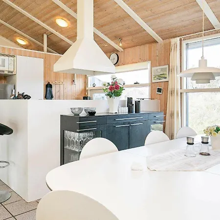 9 Person Holiday In * Bindslev